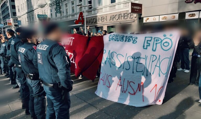 Chaos in Favoriten: Gegendemo bei FPÖ-Kundgebung