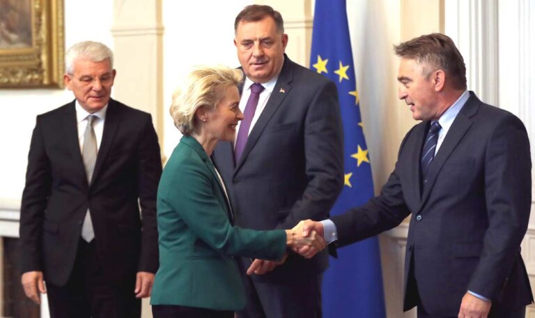 Bosnien-Krise: EU-Beitritt wackelt – Minister fordert internationale Intervention