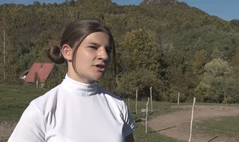 17-jährige Serbin gründet eigenen Reitclub!
