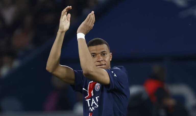Real Madrid rollt den roten Teppich aus: Mbappé ist in der Stadt! (VIDEO)