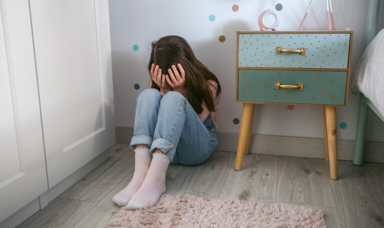 „Nicht gewusst“: 13-Jährige missbraucht – Passant ruft Polizei