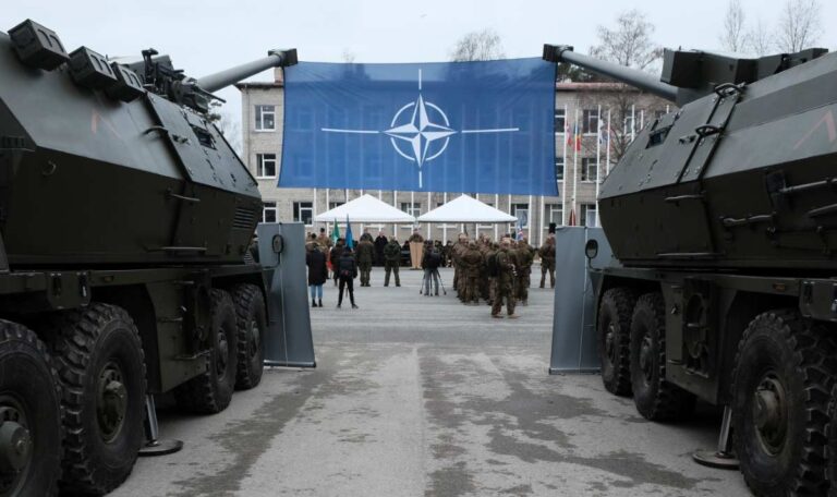 Österreich strebt engere Beziehungen zur NATO an