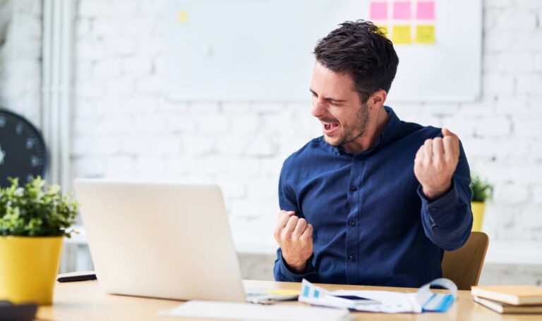 Fußball-Fieber: Darf ich während der Arbeit EM schauen?