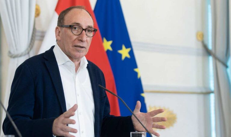 Rauch will Kinderarmut mit Grundsicherung bekämpft