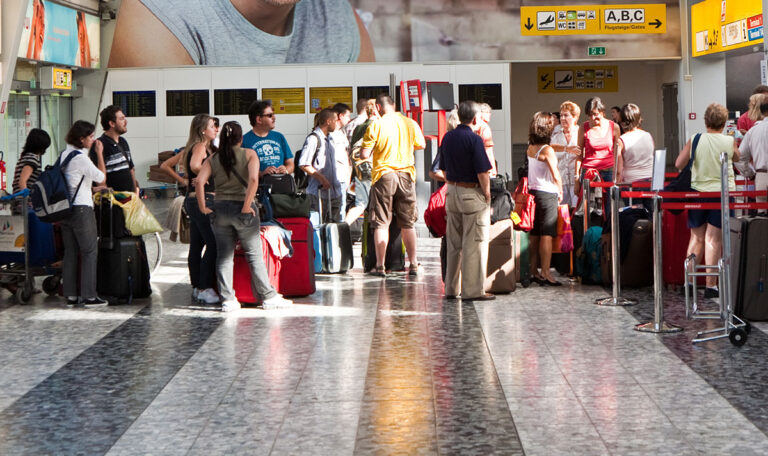Flugchaos: Streik stoppt alle Wien-Flüge nach Berlin