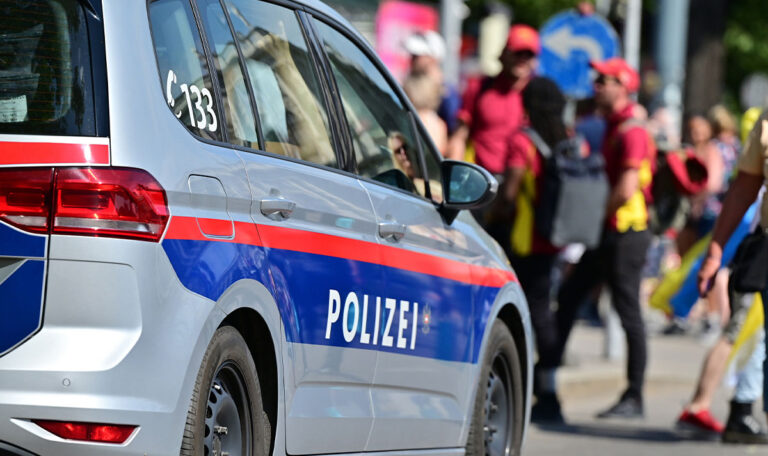 Schock in Wien: Brutaler Messerangriff erschüttert Leopoldstadt!
