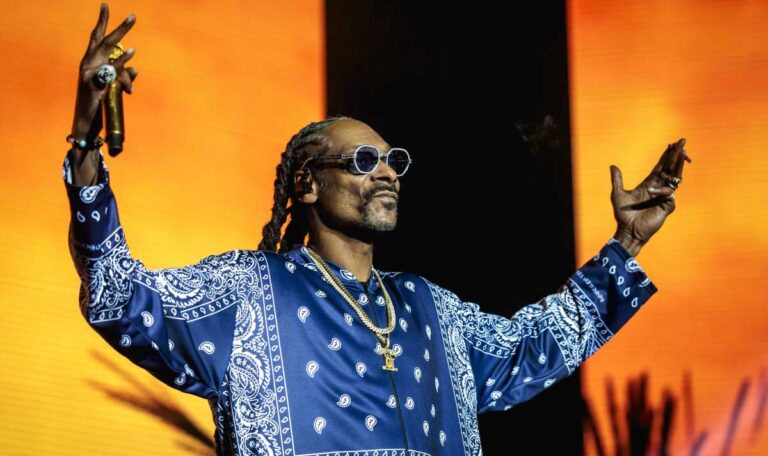 Hip-Hop-Ikone Snoop Dogg entzündet Olympisches Feuer (VIDEO)