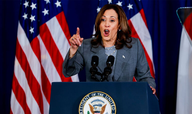 Aufgedeckt: Trump spendete an Rivalin Harris – Zwei Mal!