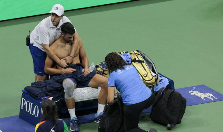 Djokovic bricht wegen Herzproblemen fast zusammen