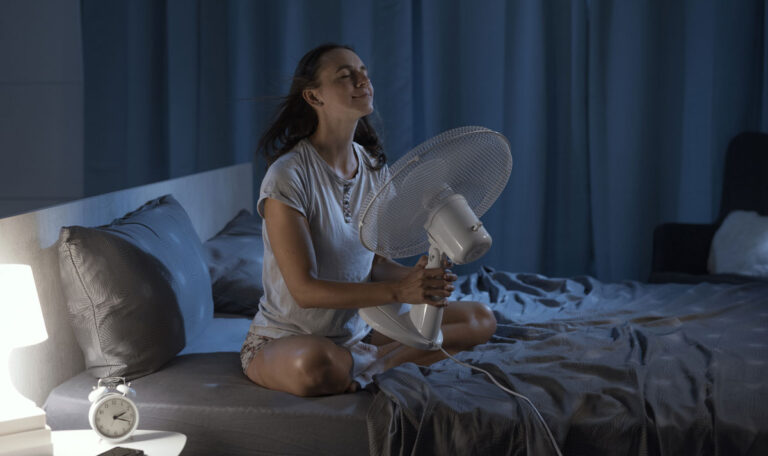 Darum solltet ihr ohne Ventilator schlafen!