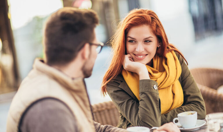 Immer mehr Frauen setzen auf die „6-6-6-Datingregel“