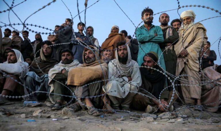 Iran plant Massenabschiebung von 2 Millionen Afghanen: Was passiert danach?