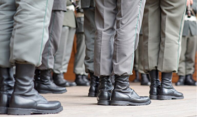 Politisches Versagen? Keyl kritisiert Wehrpolitik scharf