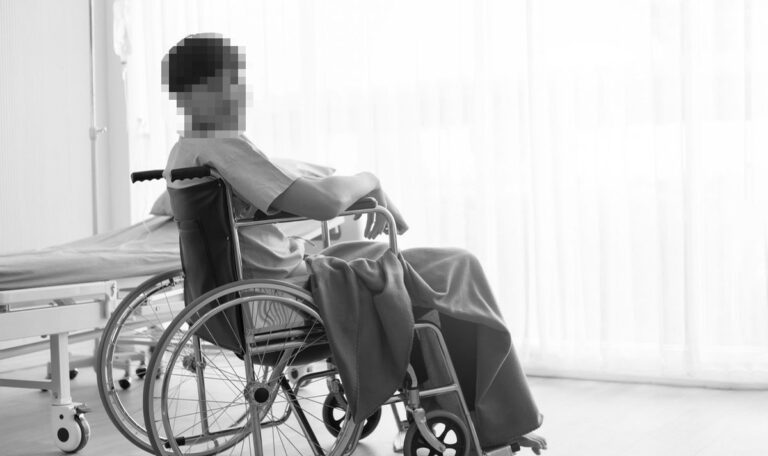 Vertuschte das Ministerium den Tod eines behinderten Jungen?
