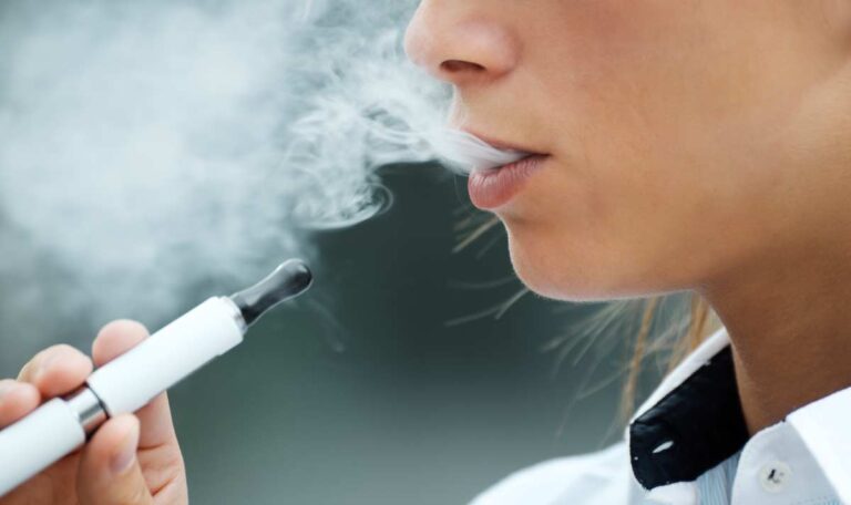 „Baller Liquid“: Neue Droge für E-Zigaretten auf dem Vormarsch