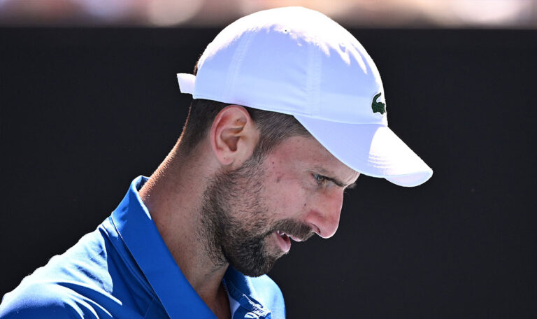 Sensations-Coup! Unbekannter Italiener fegt Djokovic vom Platz