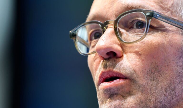 Kickl zu Corona-Ursprung: „immer mehr „Verschwörungstheorien“ als Wahrheit“ bestätigt (VIDEO)