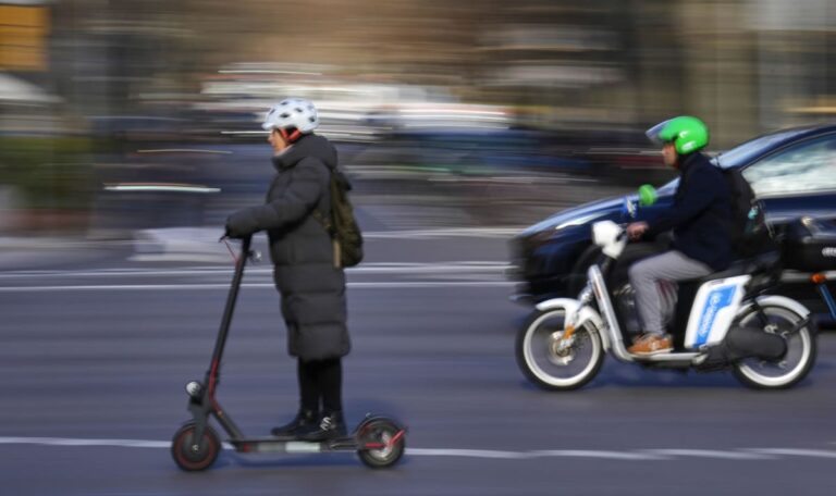 E-Scooter-Alarm: Unfallzahlen explodieren in Österreich!