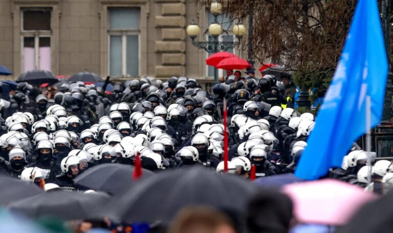 Belgrad in Aufruhr: Studenten bereit für Eskalation