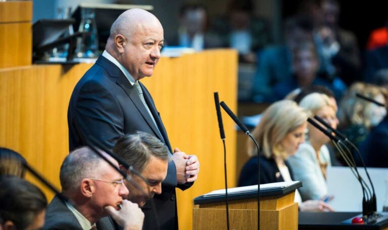 Länger arbeiten: Regierung plant Anhebung des faktischen Pensionsantrittsalters