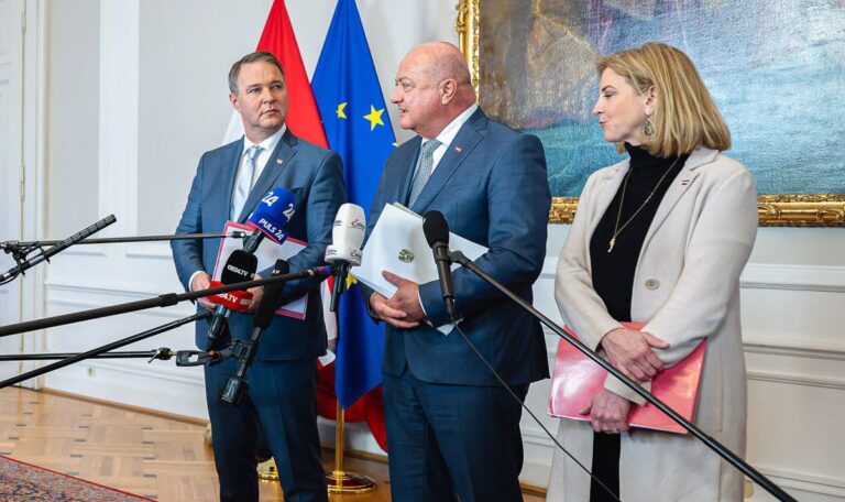 Nationalrat beschließt 2,89 Milliarden Euro Einsparungen in den nächsten zwei Jahren