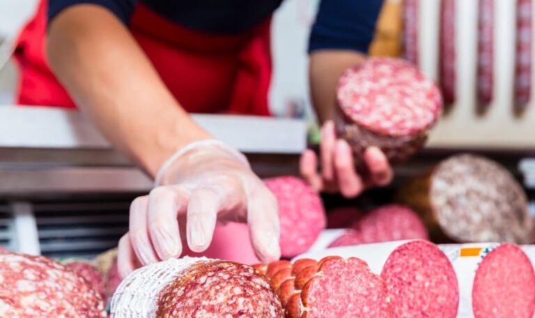 Feinkosttheken unter Druck: Neue Gastro-Trends erobern Supermärkte