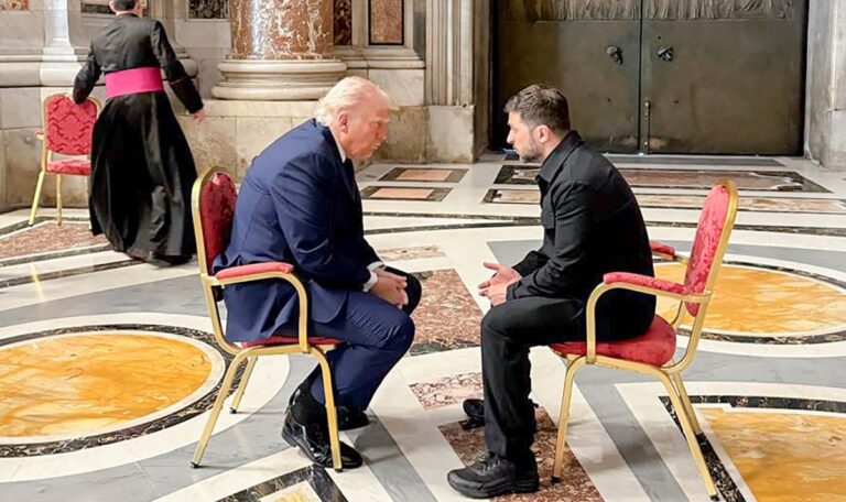 „Ich kann eine Menge tun“ : Trump droht Putin nach Selenskyj-Treffen im Vatikan