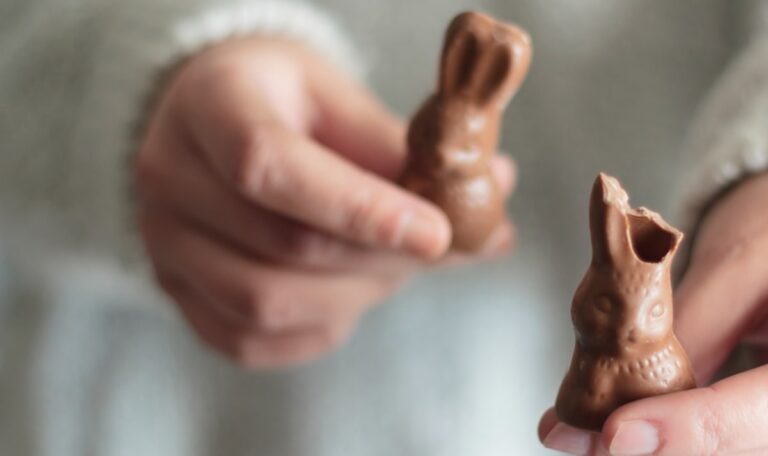 Schoko zu Ostern: Nebenwirkungen bei Kindern möglich