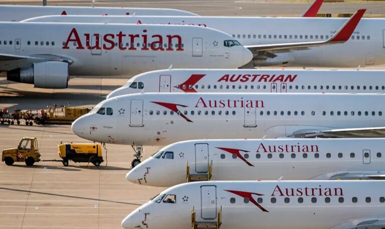 AUA-Schreck über den Wolken: Flug muss plötzlich umkehren