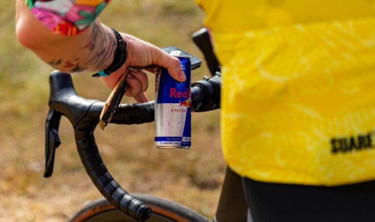 Koffein und Co.: Was ist in Energy Drinks enthalten?