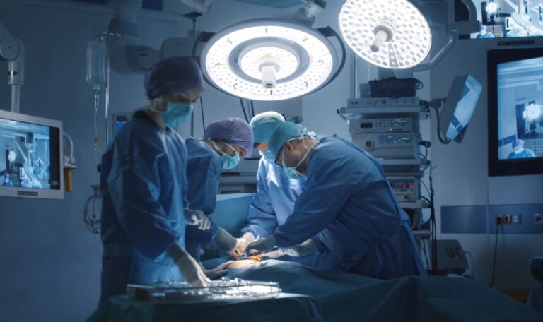 Weltsensation: Vierfacher Vater bekommt erste Blasentransplantation