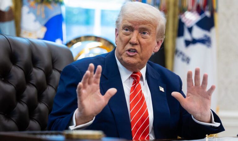 Trump beschließt Einreiseverbote für Personen aus zwölf Ländern