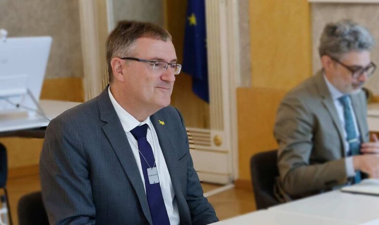 Nukleares Chaos verhindern“: Israelischer Botschafter in Wien rechtfertigt Großangriff