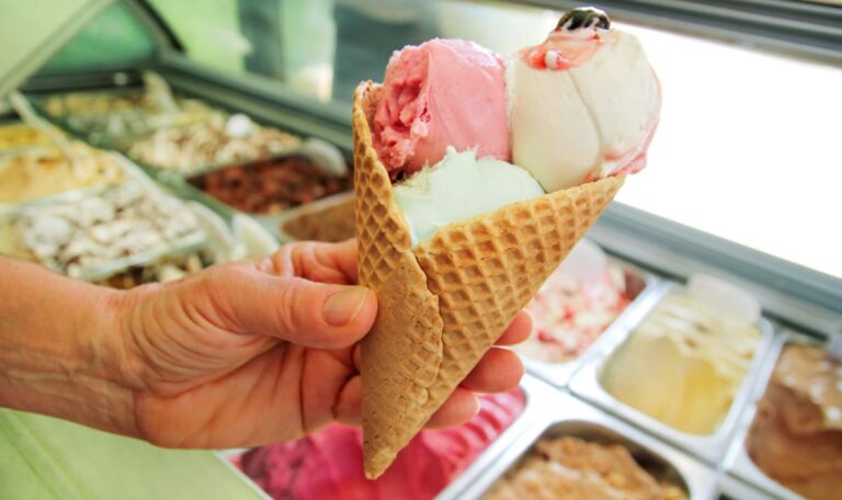 Diese 10 Eissorten haben am meisten Kalorien!