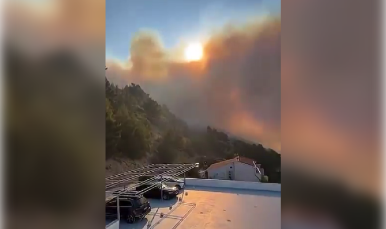 Flammen-Inferno in Kroatien: Touristen per Boot gerettet (VIDEOS+FOTOS)