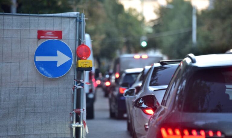 Mehrere Baustellen: Staugefahr und Straßensperren in Wien