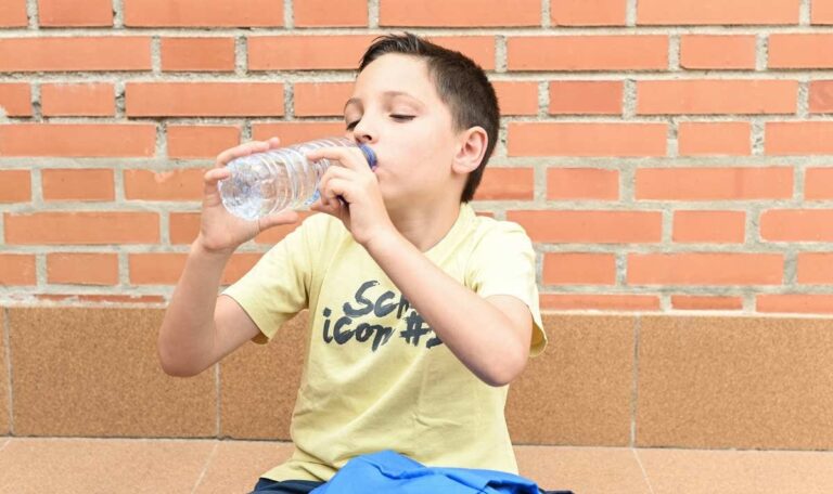 Kinder bekommen Kreislaufprobleme“ – Hitzealarm in Wiener Schulen