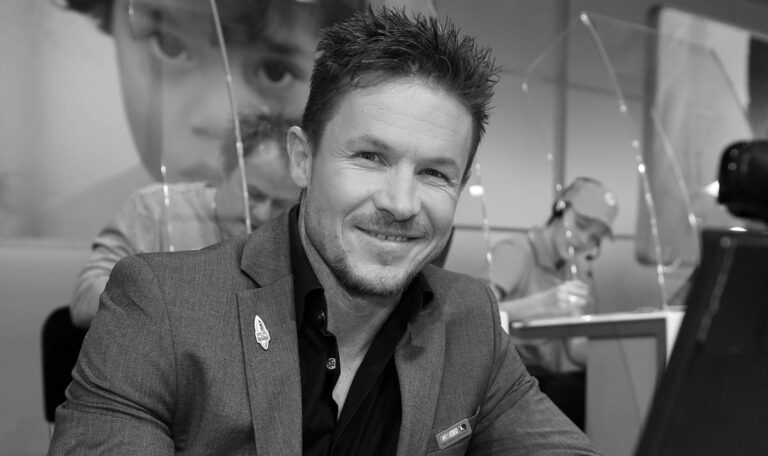 Neue Erkenntnisse: Felix Baumgartner starb erst beim Aufprall