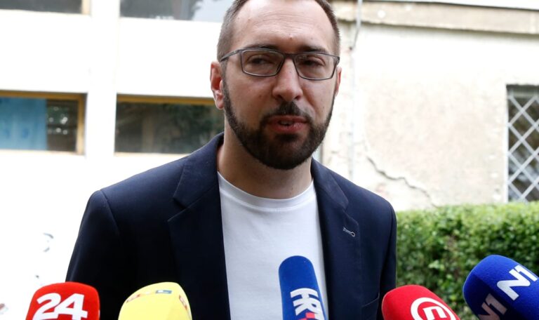 Solange ich im Amt bin“ – Zagrebs Bürgermeister rechnet mit Thompson-Fans ab