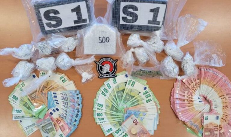Kiloweise Kokain in Wohnung: Polizei nimmt serbisches Dealerduo fest
