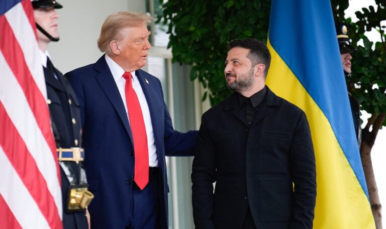 Outfit-Eklat im Weißen Haus: Trump überrascht mit Reaktion auf Selenskyjs Kriegslook