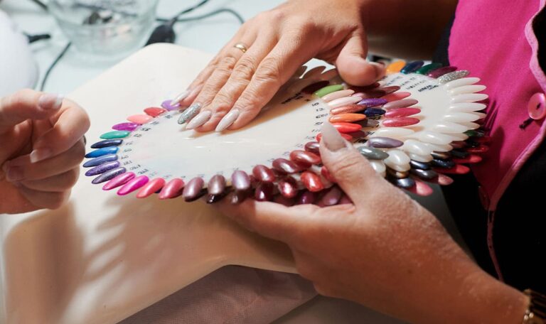 Fruchtbarkeitsrisiko: EU zwingt Nagelstudios, Gel wegzuwerfen!
