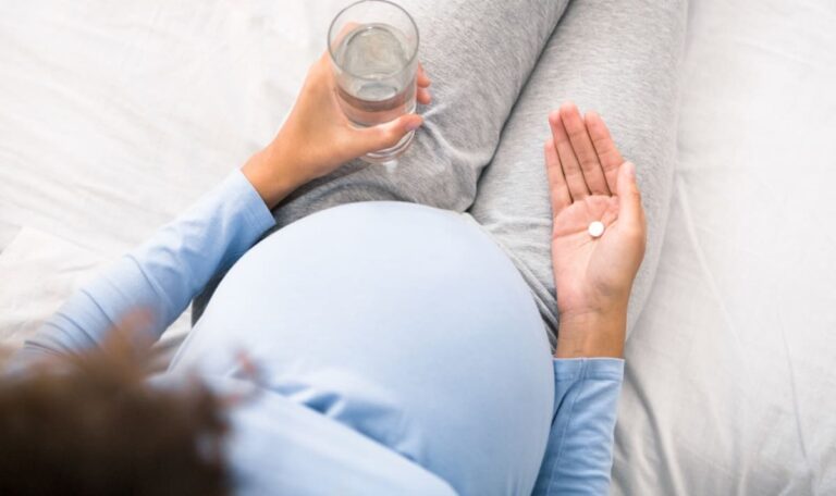 Forscher schlagen Alarm: Autismus-Risiko durch Schmerztabletten?