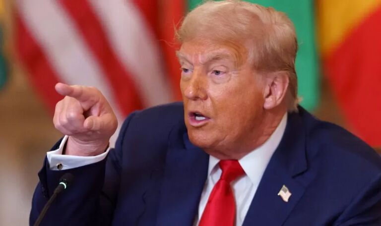 Frontalangriff: Trump droht kritischen TV-Sendern mit Lizenz-Entzug