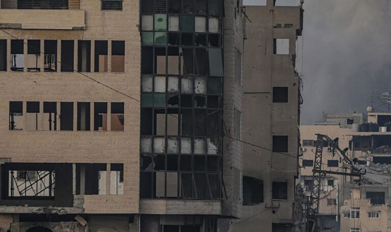 Gaza-Drama: Israel macht Klinik dem Erdboden gleich
