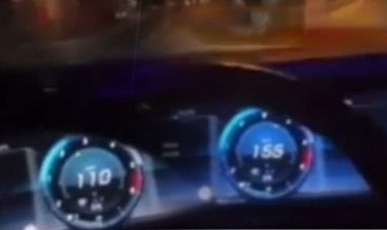 Bosnier filmt sich bei 155 km/h mit lauter Musik – kurz vor Horror-Unfall