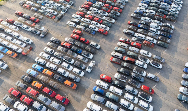 Autokonzern zieht Notbremse: Produktion in 6 Werken gestoppt