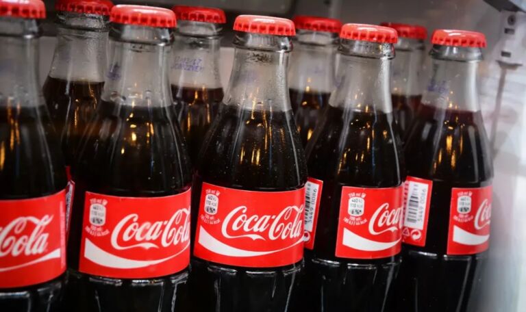 Geheime Botschaft im Coca-Cola-Logo: DAS haben viele nicht bemerkt