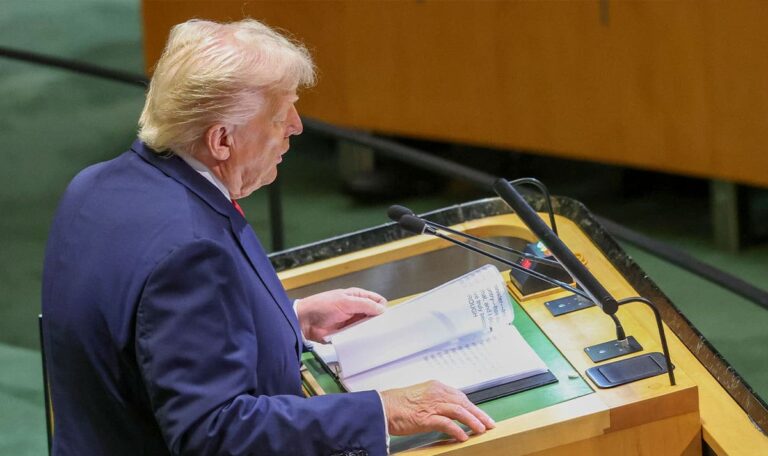 Nach Widerstand: Trump knickt im Epstein-Skandal ein