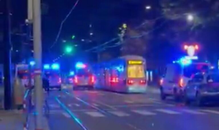 Großeinsatz nach Schüssen: Mindestens ein Todesopfer (VIDEO)